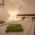 The House - Luxury *