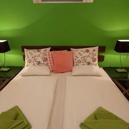 The House - Luxury Appartement *