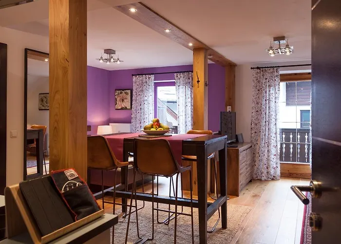 The House - Luxury *